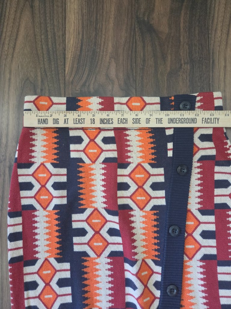 Diyanu Medium African Tribal Geometric Patterned Button-Up Skirt Front Slit — image 5 of 6